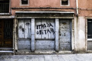 "Italia Unita" graffiti in Venice
